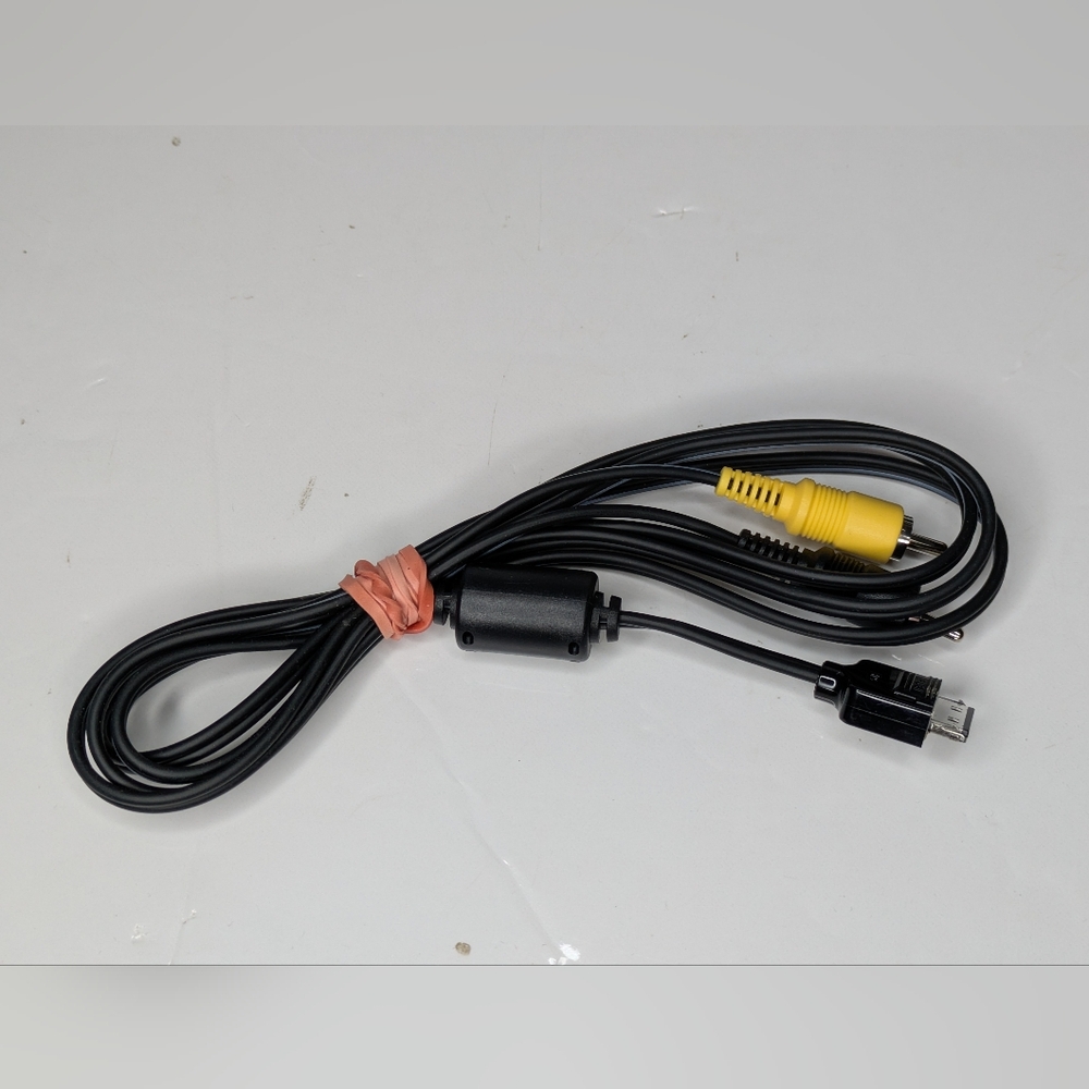 Genuine Canon HR5 USB Data Video Cable, Black and Yellow RCA for Canon Cameras
